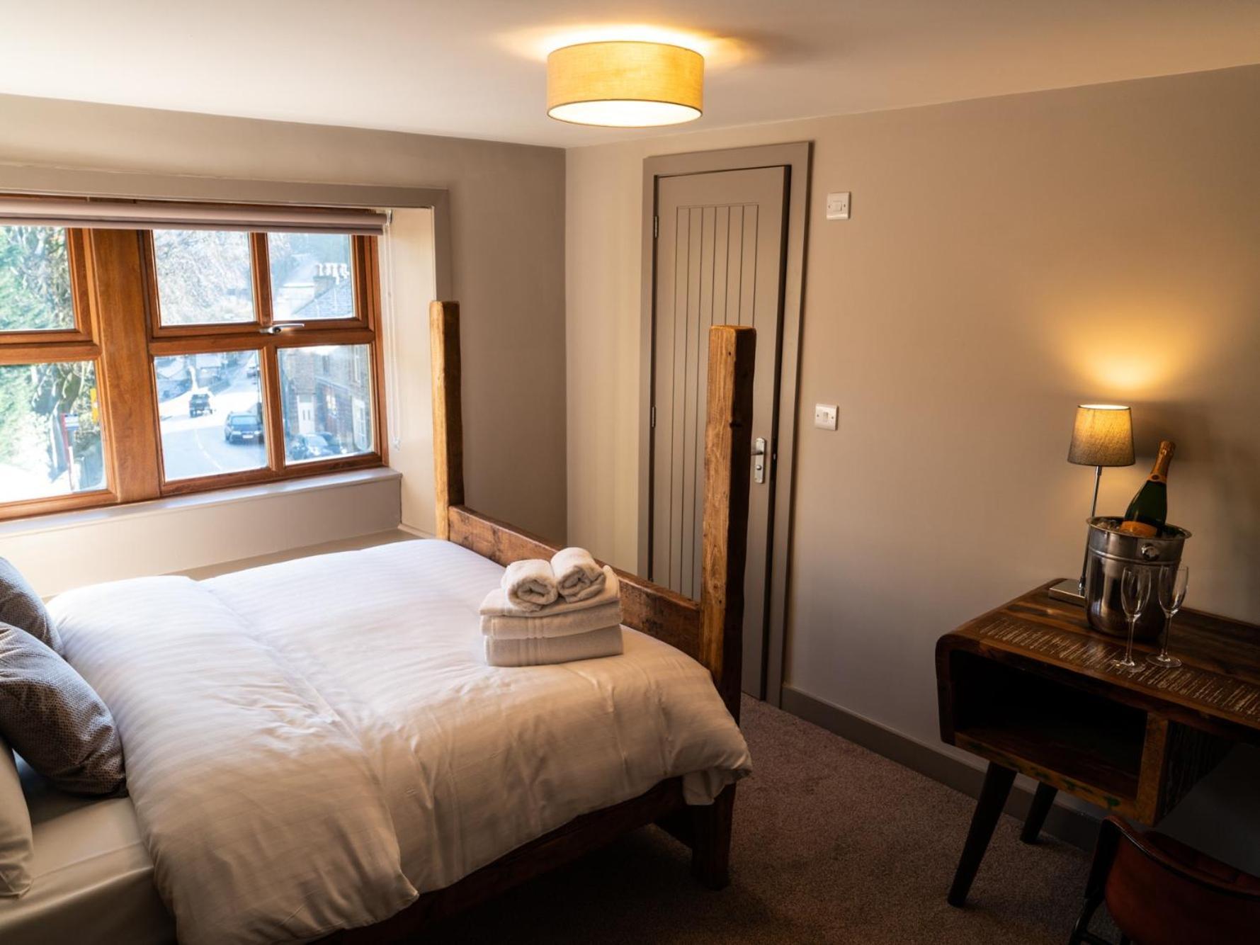 The Milestone Hotel Sowerby Bridge Værelse billede